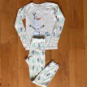 ❄️Hanna Andersson Olaf Pajamas❄️